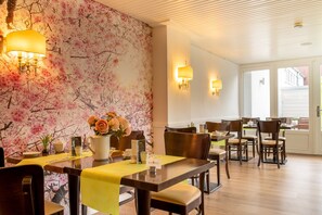 Restaurant - Hotel zum Kuhhirten (Bremen)