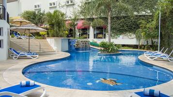 Outdoor pool