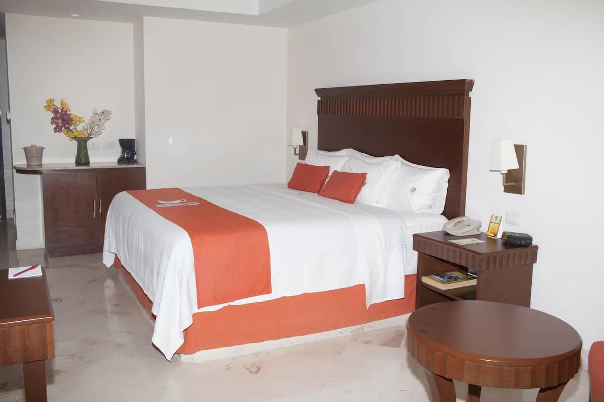 Premium bedding, memory foam beds, minibar, in-room safe