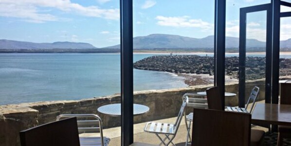 Dinner served - Pier Head Hotel (Mullaghmore)