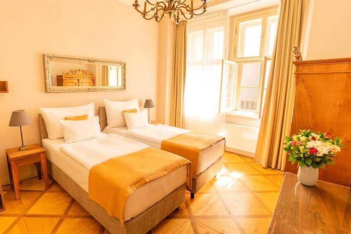 Literie de qualité supérieure, minibar, coffres-forts dans les chambres