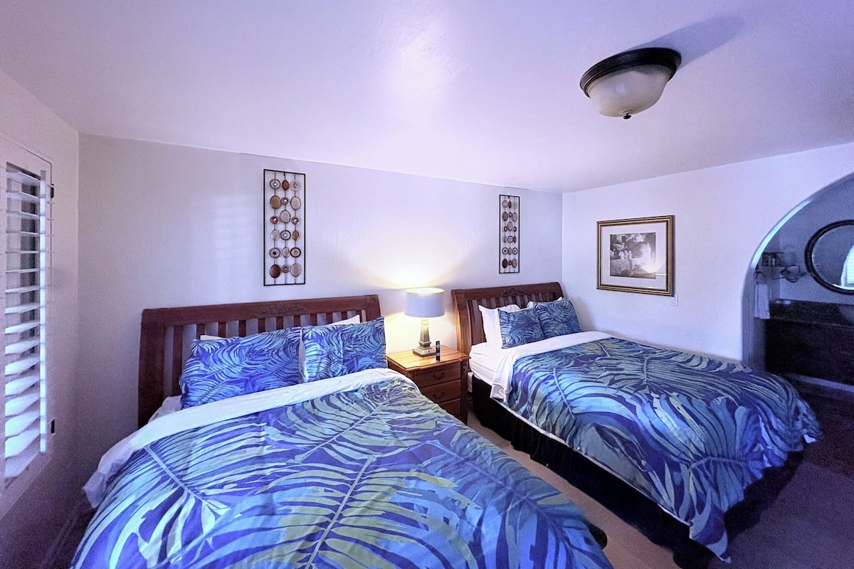 Premium bedding, memory-foam beds, minibar, individually decorated