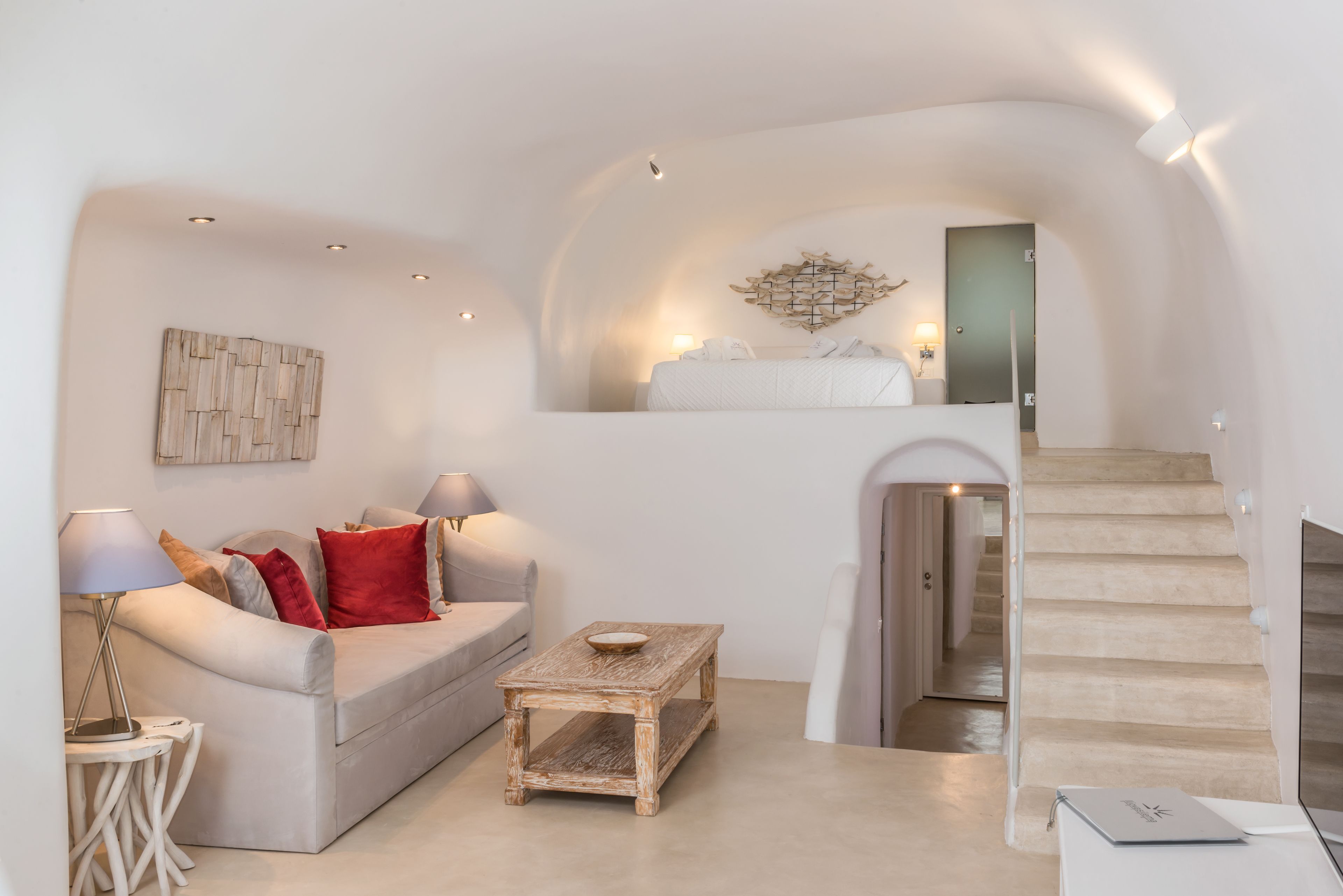 Photo - Iliovasilema Suites