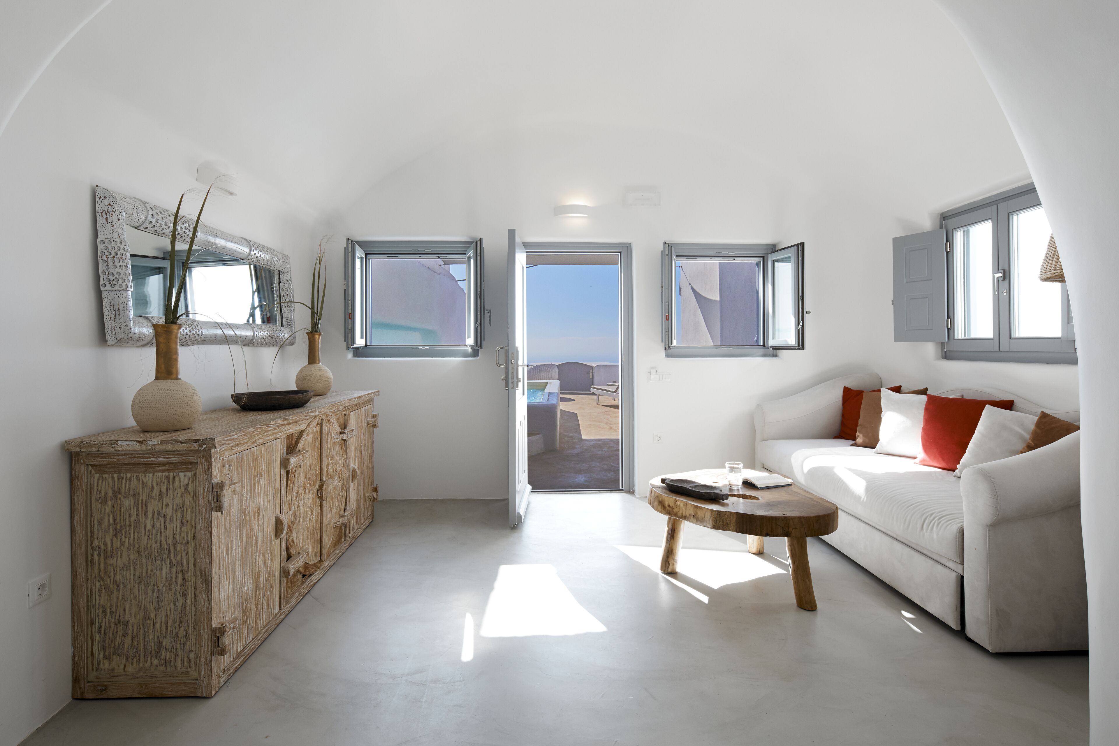 Photo - Iliovasilema Suites