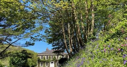 Rose In Vale Country House Hotel
