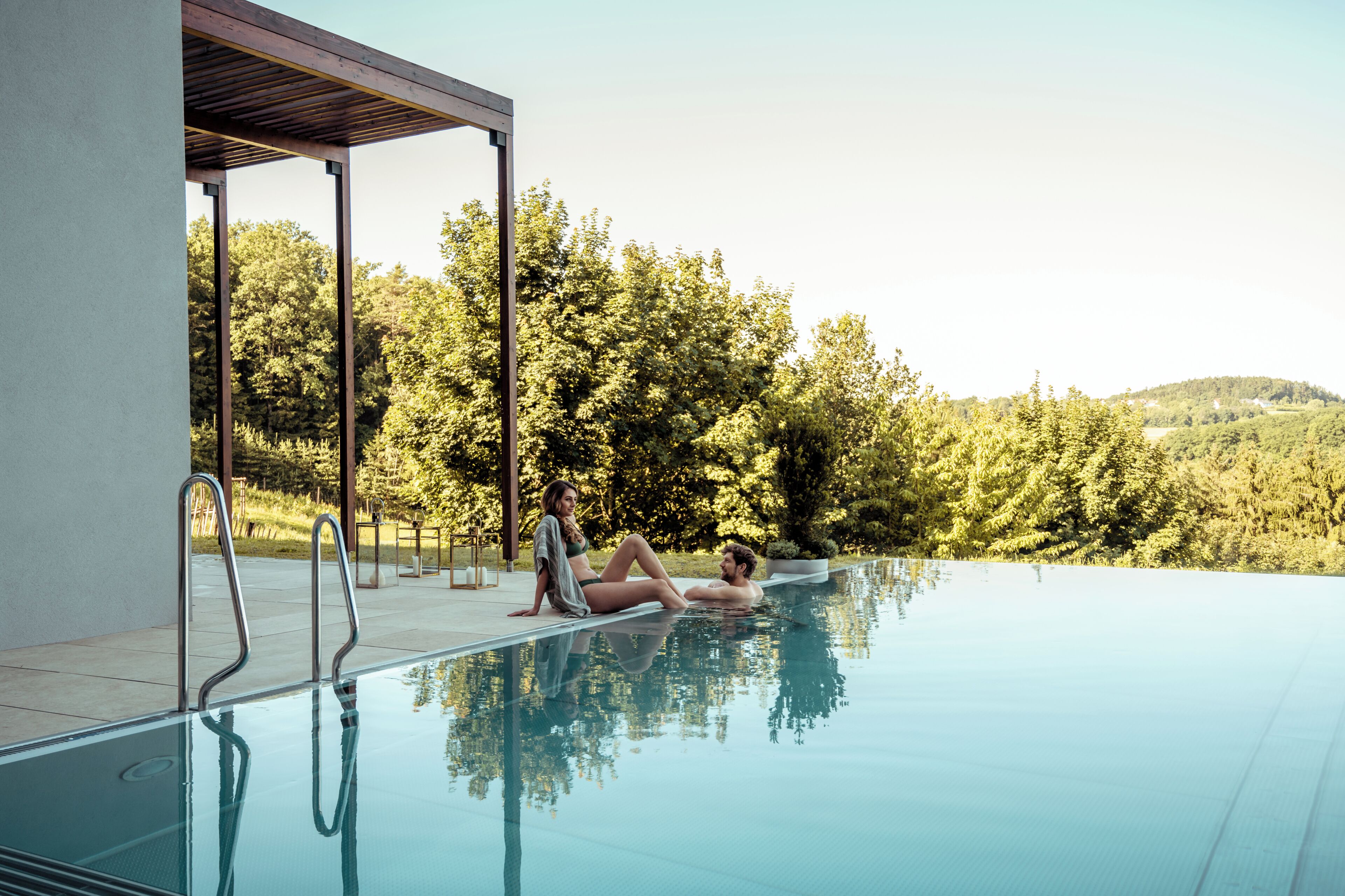 Indoor pool, 2 outdoor pools, pool umbrellas, pool loungers