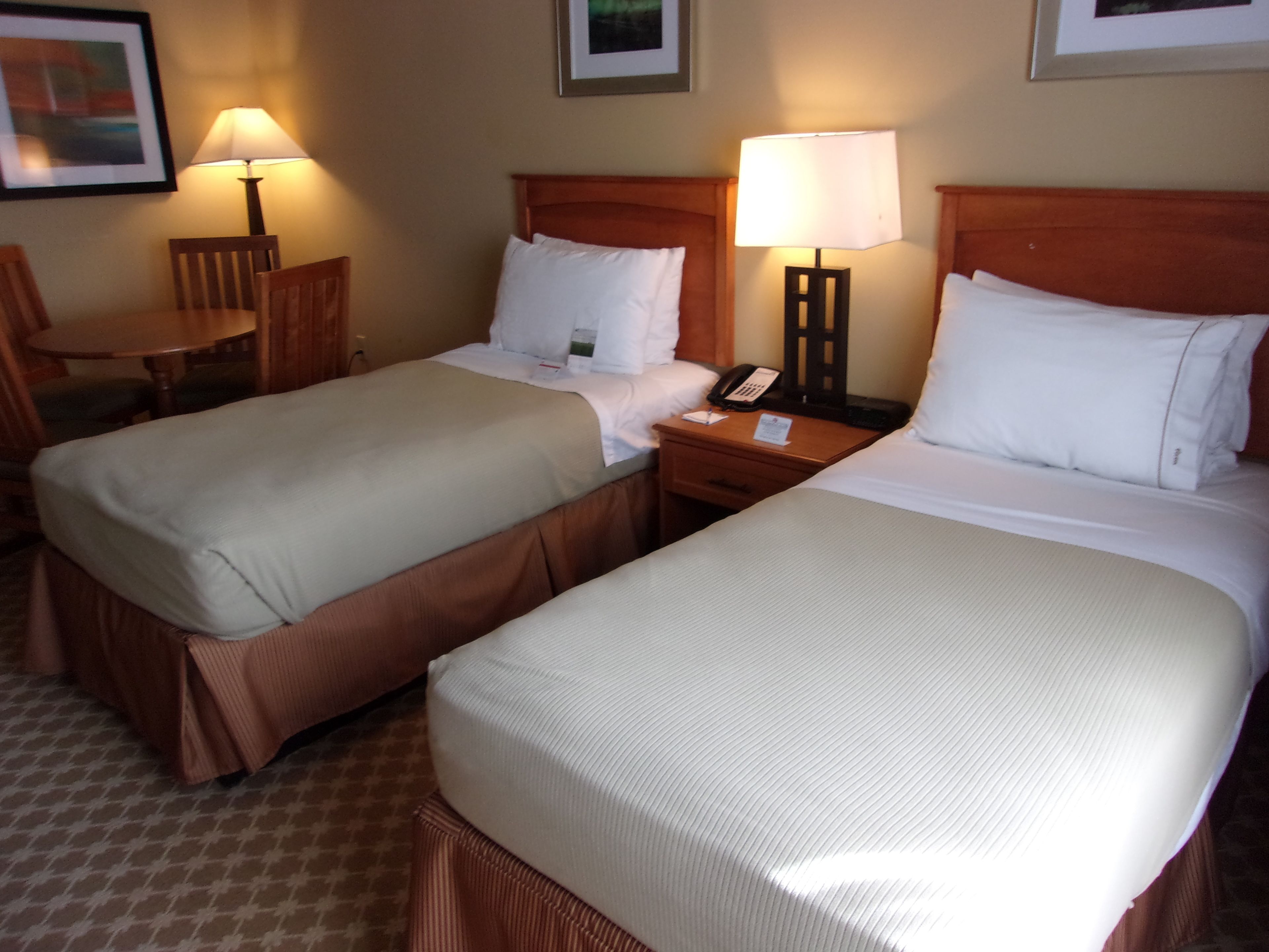 Photo - Holiday Inn Express Hotel & Suites Chicago West Roselle by IHG