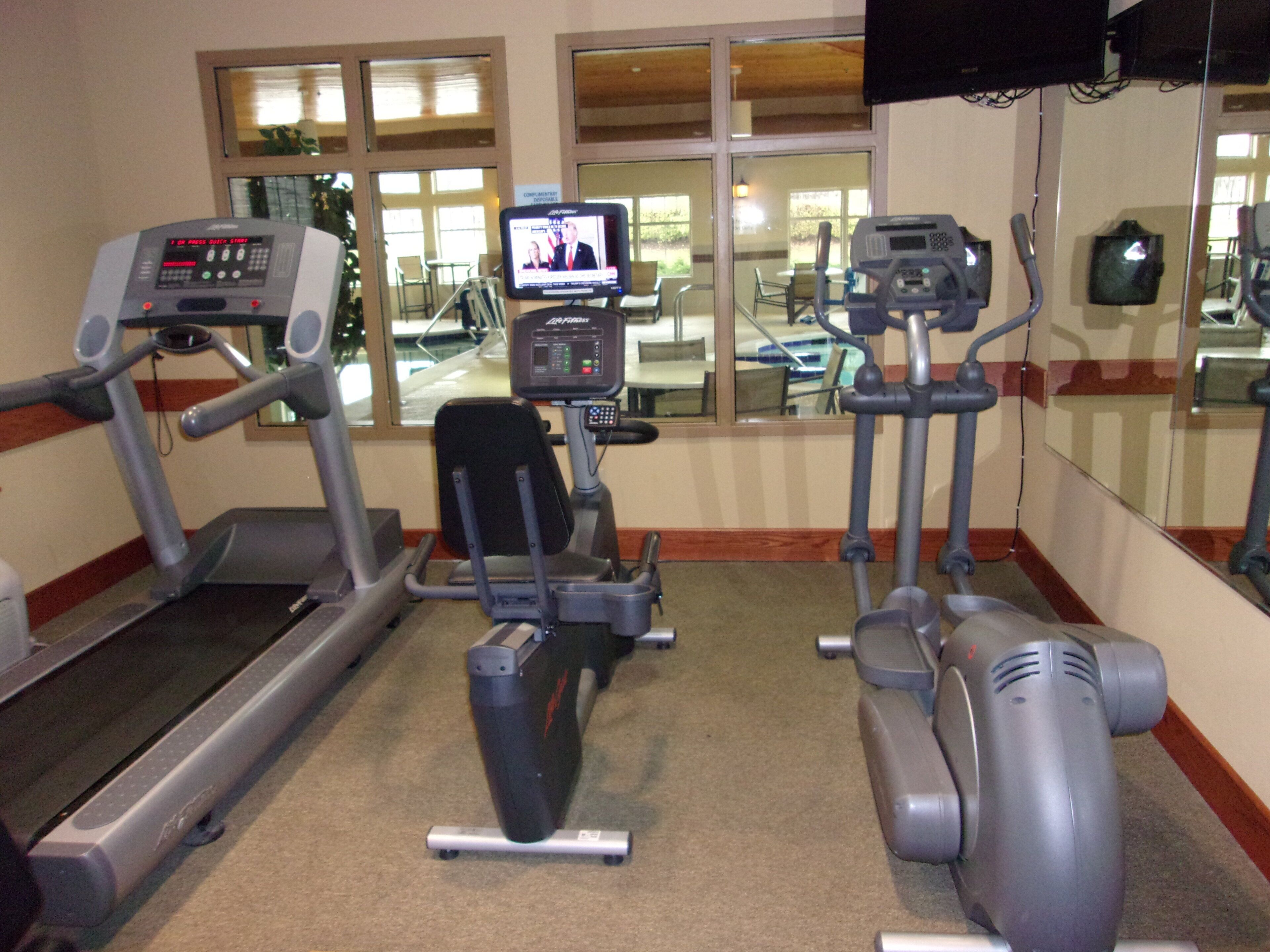 Foto - Holiday Inn Express & Suites Chicago West-Roselle by IHG