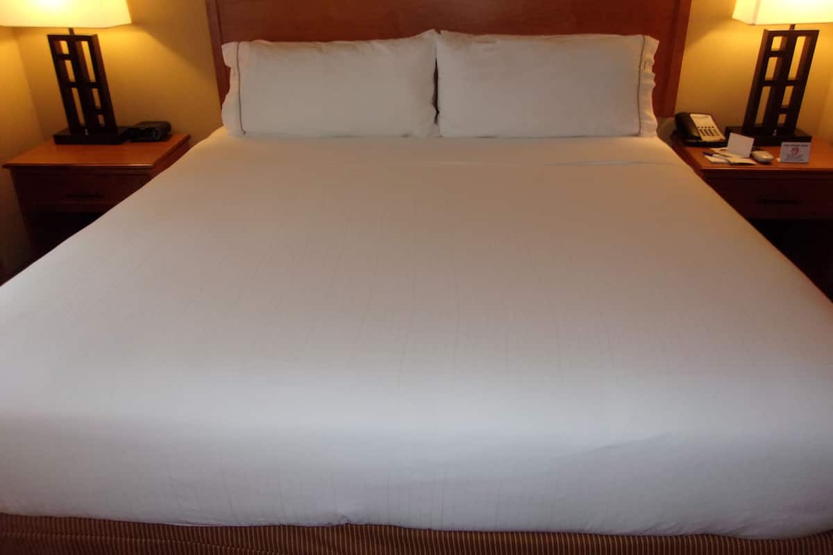 1 bedroom, in-room safe, desk, iron/ironing board