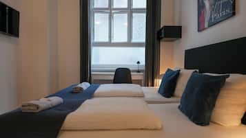 Standard Twin Room | 1 bedroom, iron/ironing board, free WiFi, bed sheets