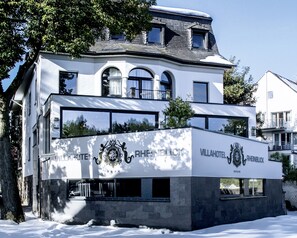 Front of property - Villahotel Rheinblick (Cologne)