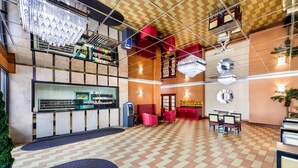 Lobby - Rodeway Inn Capri (Little Ferry)