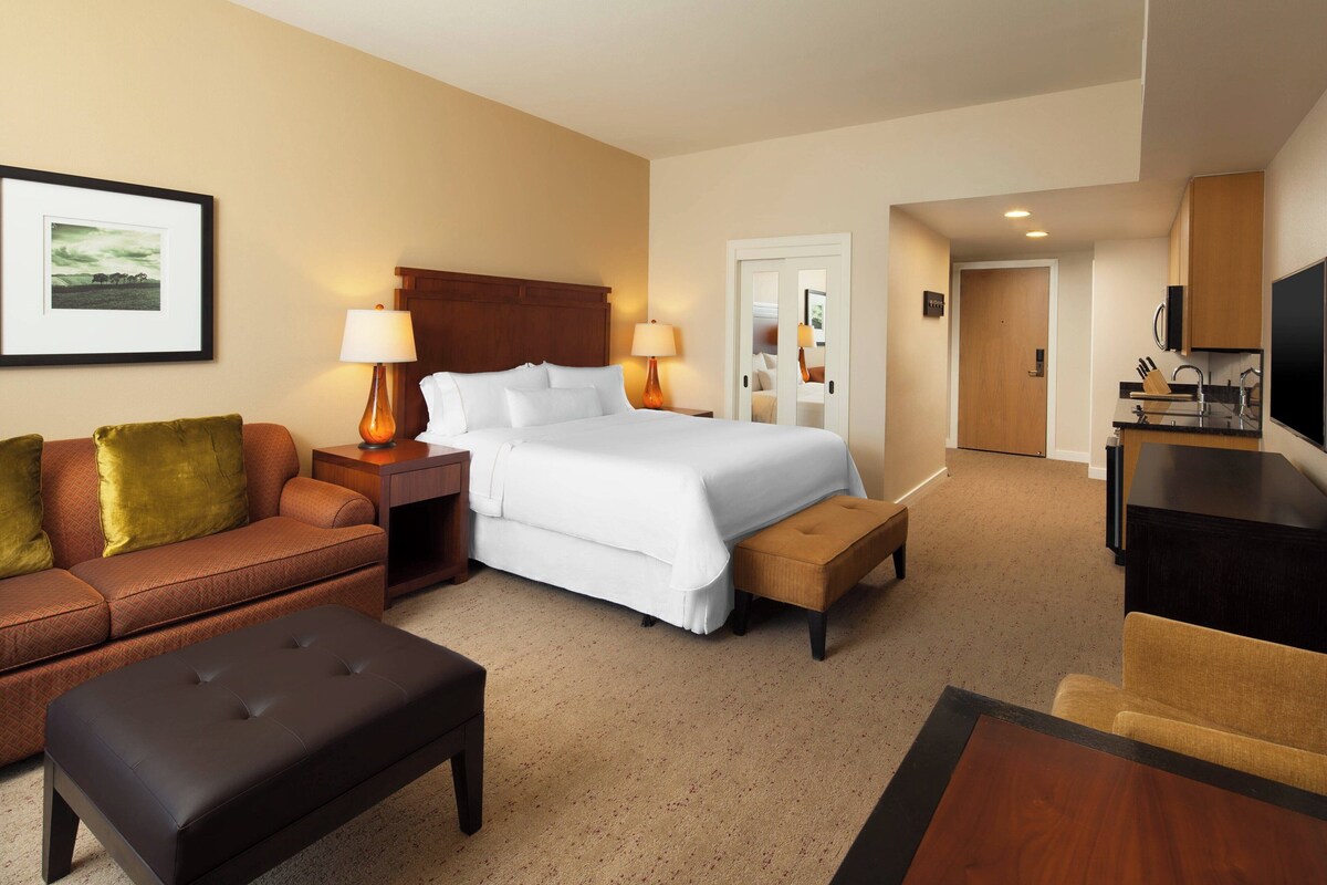 The Westin Verasa Napa Guest Room