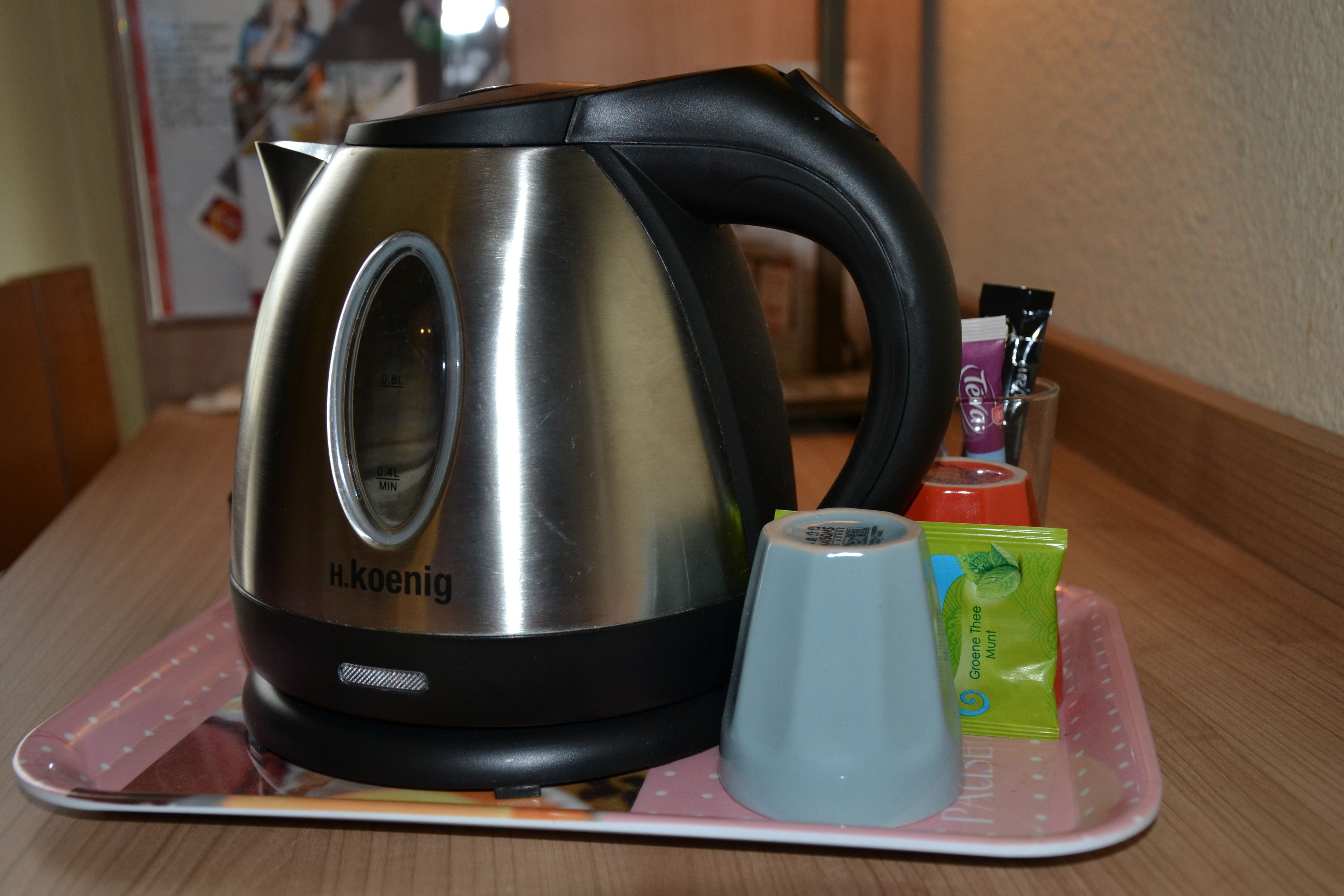 quadruple room | coffee and/or coffee maker