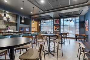 Restaurant - Drury Inn & Suites Baton Rouge (Baton Rouge)