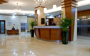 Reception - Chelsea Gardens Hotel Apartments (Dubai)