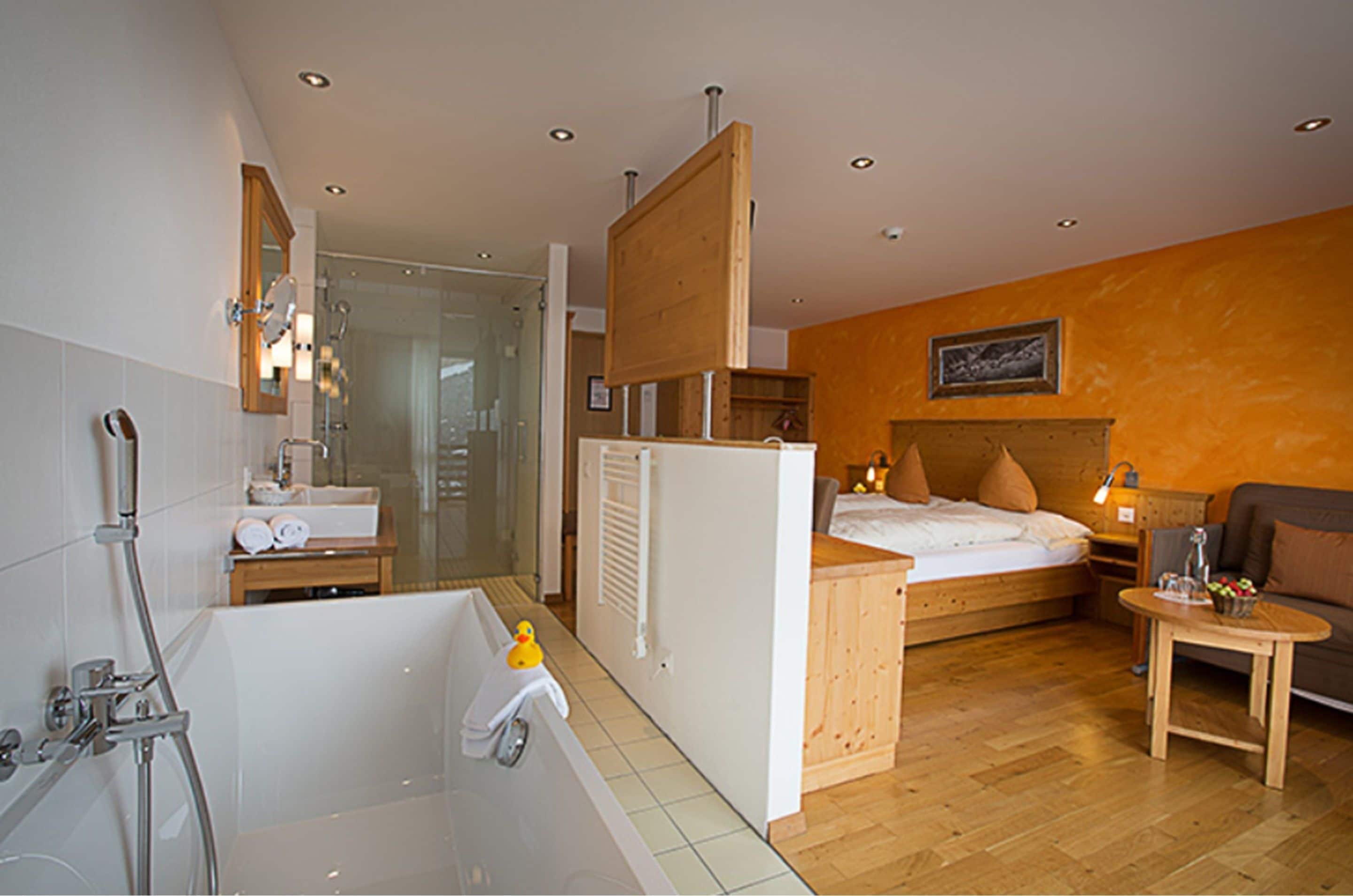 superior double room panorama | bathroom | shower, rainfall showerhead, designer toiletries, hair dryer