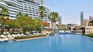 Outdoor pool, pool umbrellas, sun loungers