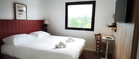 Standard Room, 1 Queen Bed