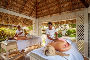 Honeymoon Suite (Access to Caribe Deluxe Princess & Tropical Deluxe Princess) | Massage | Couples treatment rooms, sauna, hot tub, Turkish bath, body treatments