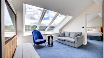 Hypoallergeen beddengoed, een kluis op de kamer, een bureau