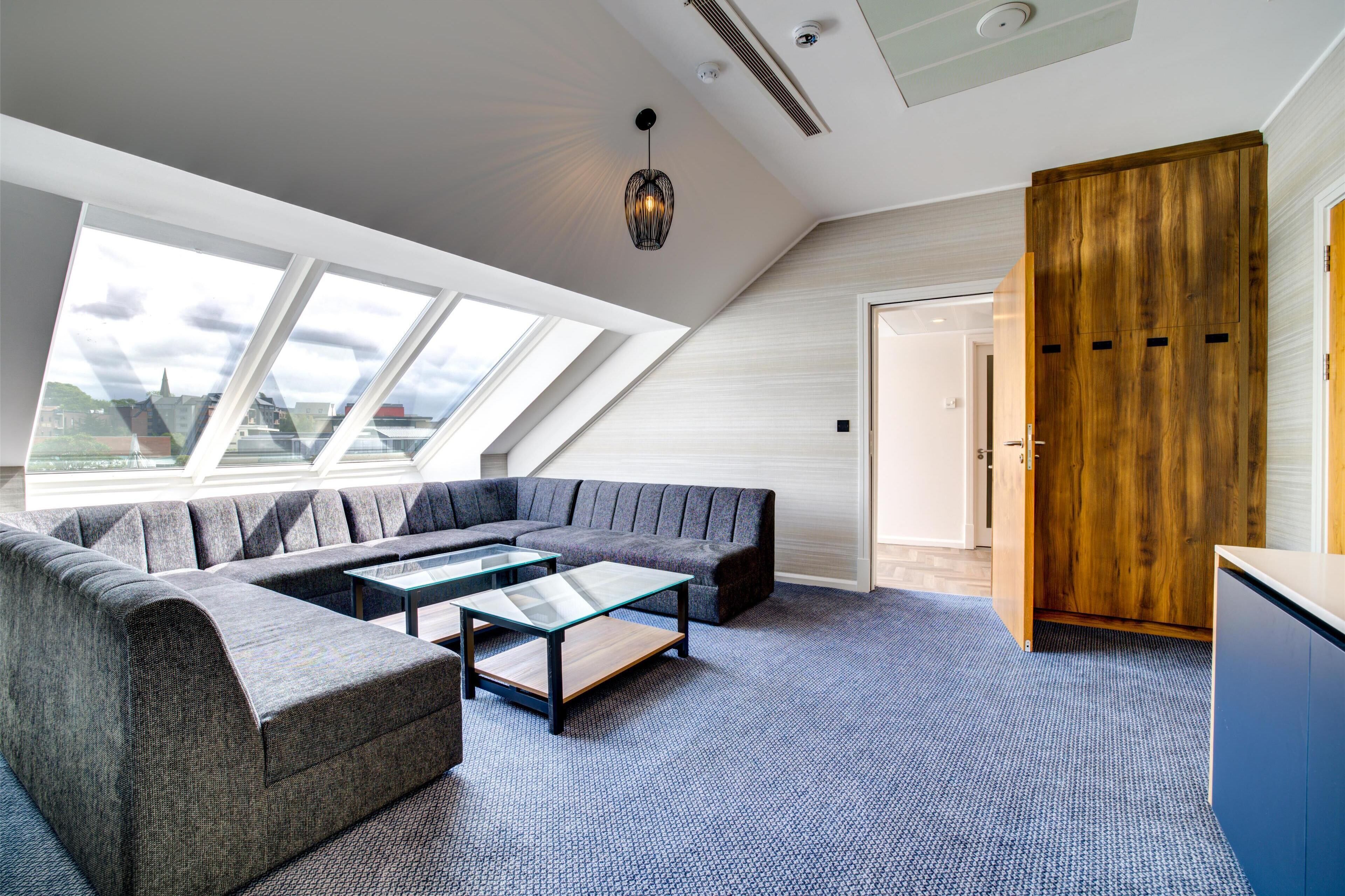 hypo-allergenic bedding, in-room safe, desk, iron/ironing board