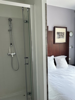 In-room safe, desk, laptop workspace, iron/ironing board