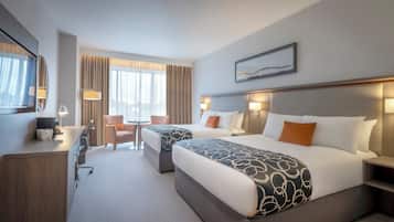 Hypo-allergenic bedding, in-room safe, desk, laptop workspace