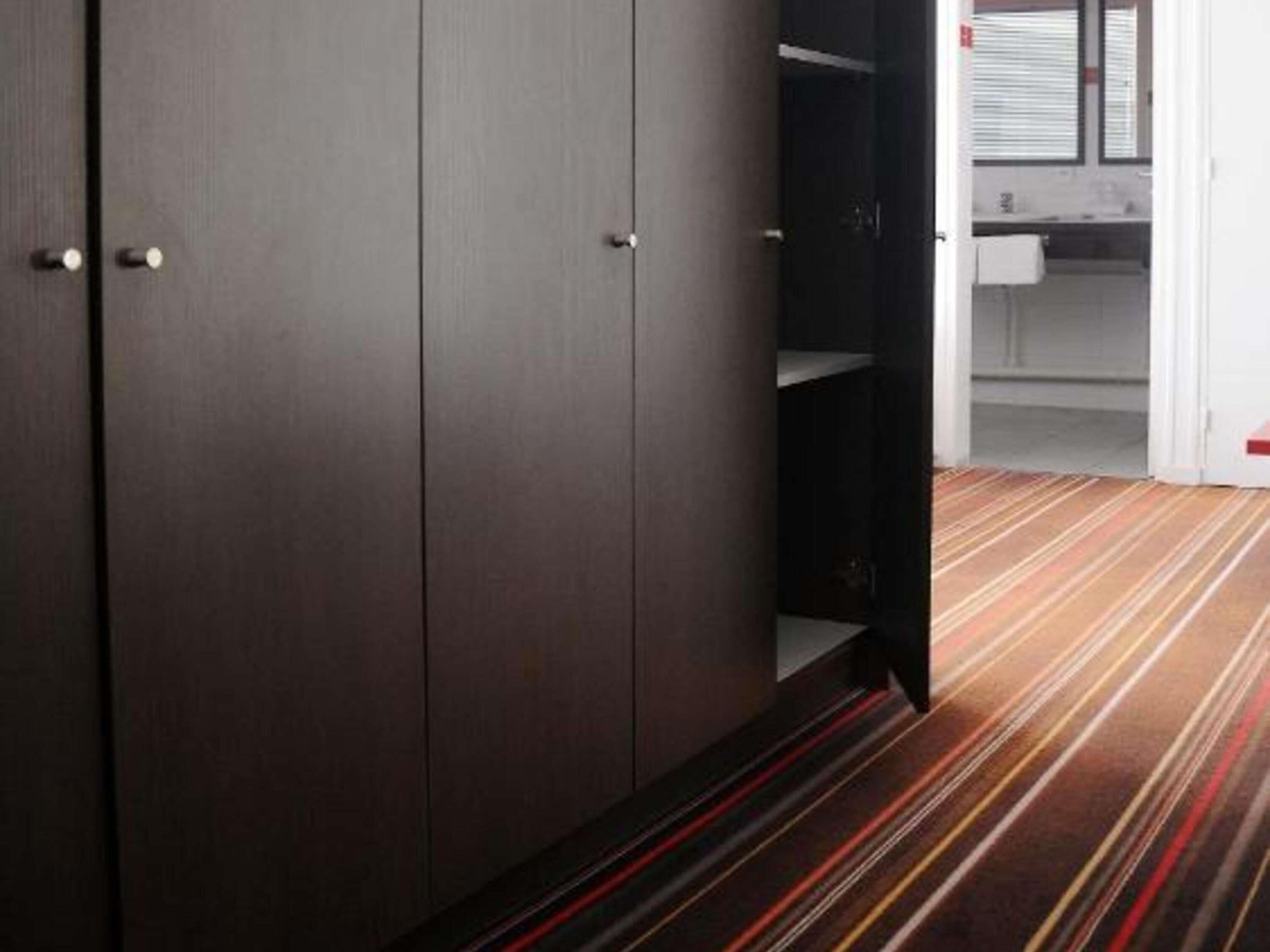 standard suite, multiple beds | in-room safe, desk, free wifi