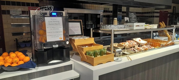 Breakfast buffet