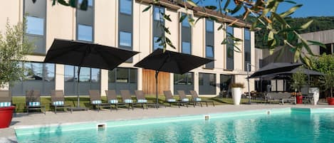 Seasonal outdoor pool