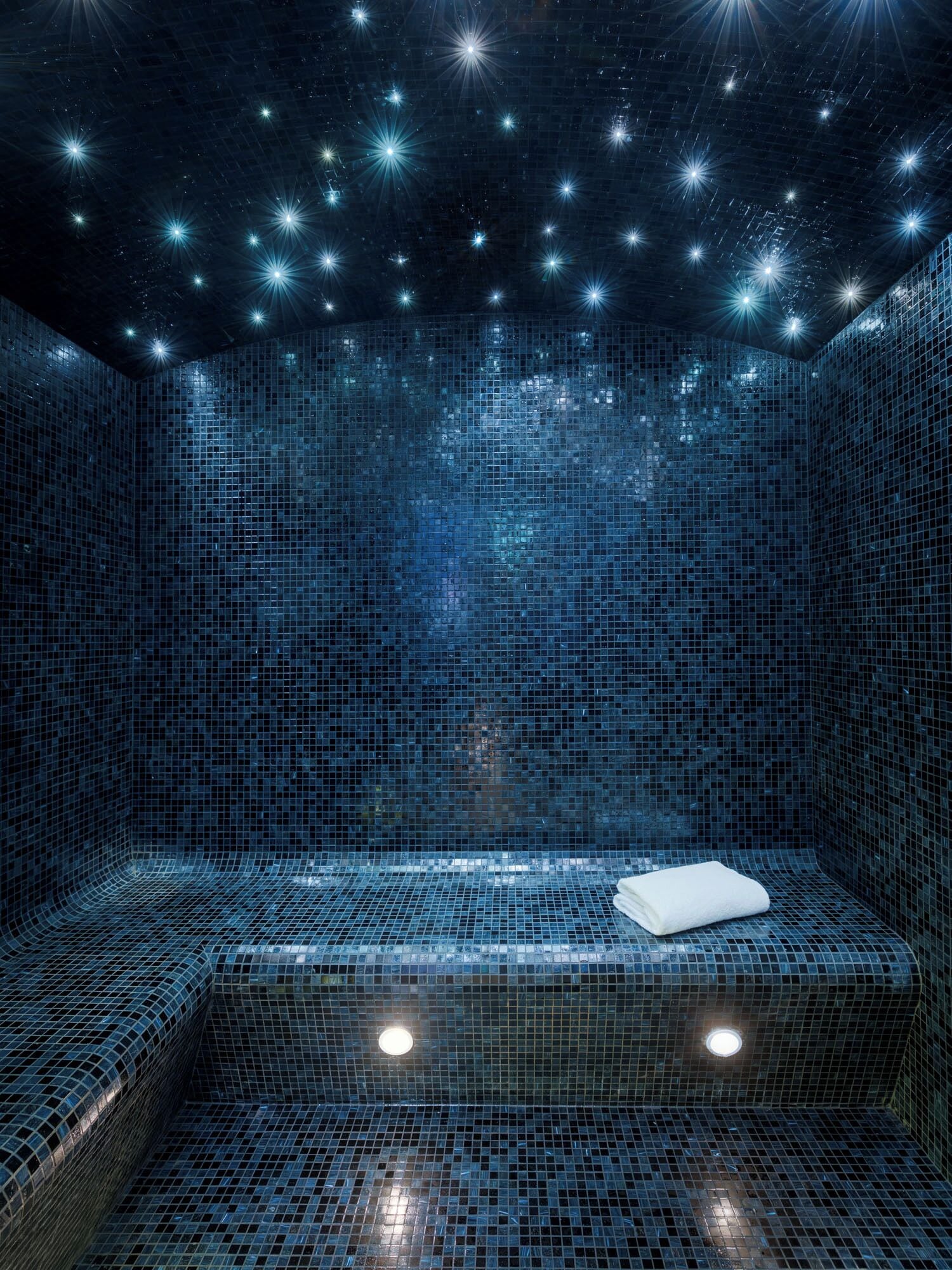 steam room