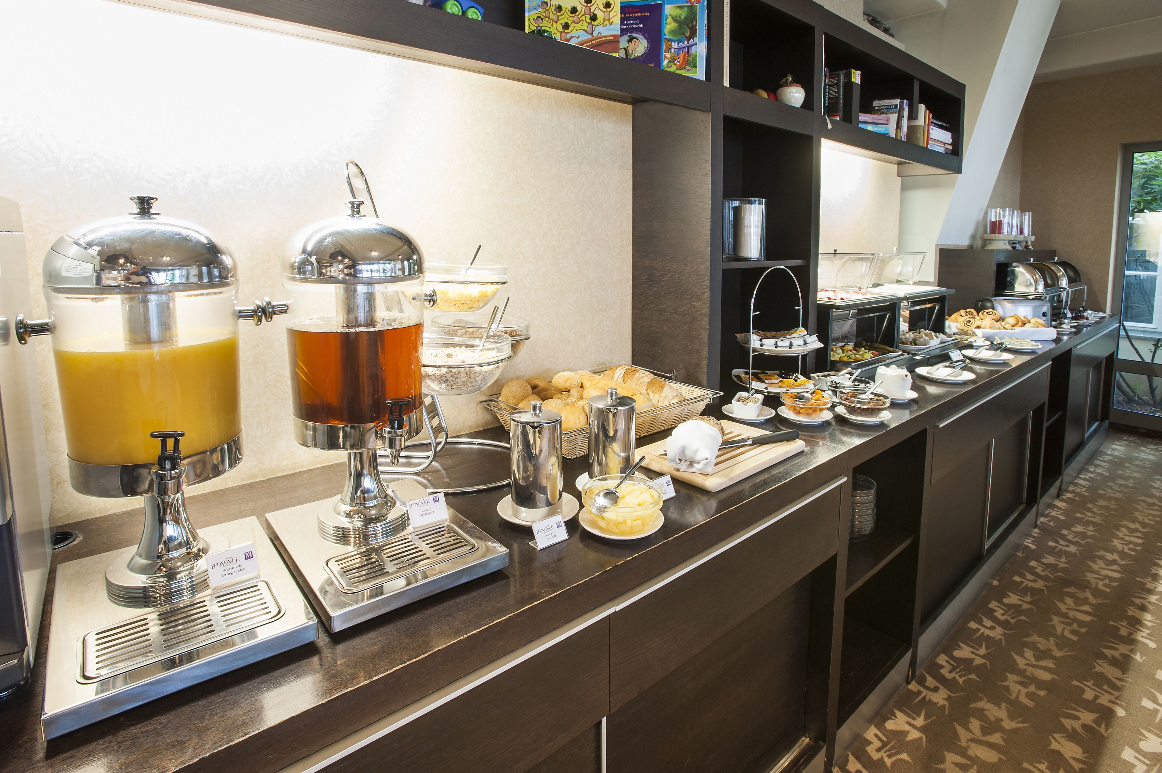 daily buffet breakfast (huf 5000 per person)