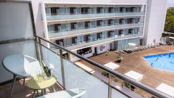 Double Room, Pool View (2 Adults) | Terrace/patio