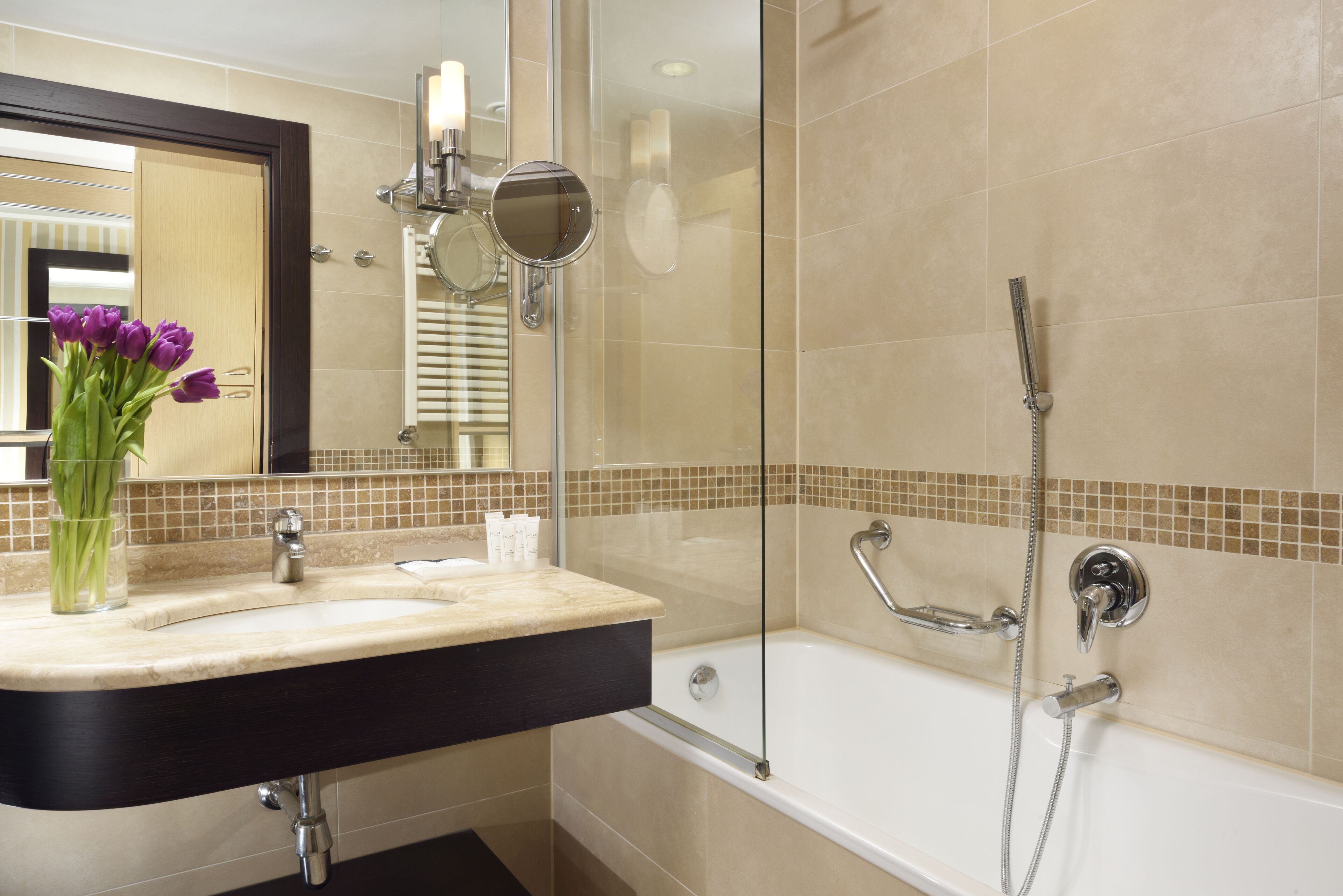 hair dryer, bidet, towels