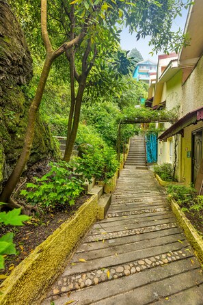 Property grounds - Club Mahindra Mussoorie (Dehradun)