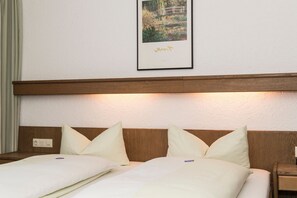 Room - Gästehaus Becher (Donzdorf)