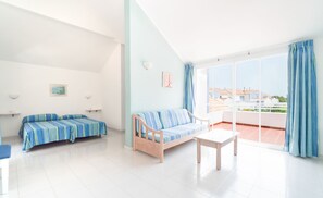 Penthouse, Balcony | 1 bedroom, Select Comfort beds, in-room safe, free cribs/infant beds - Club Ciudadela Aparthotel (Ciutadella de Menorca)