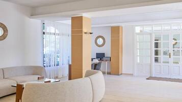 Sala de estar en el lobby