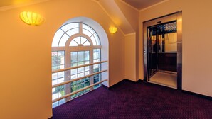 Unclassified image, 4 of 47, button - Hotel Philia (Podgorica)