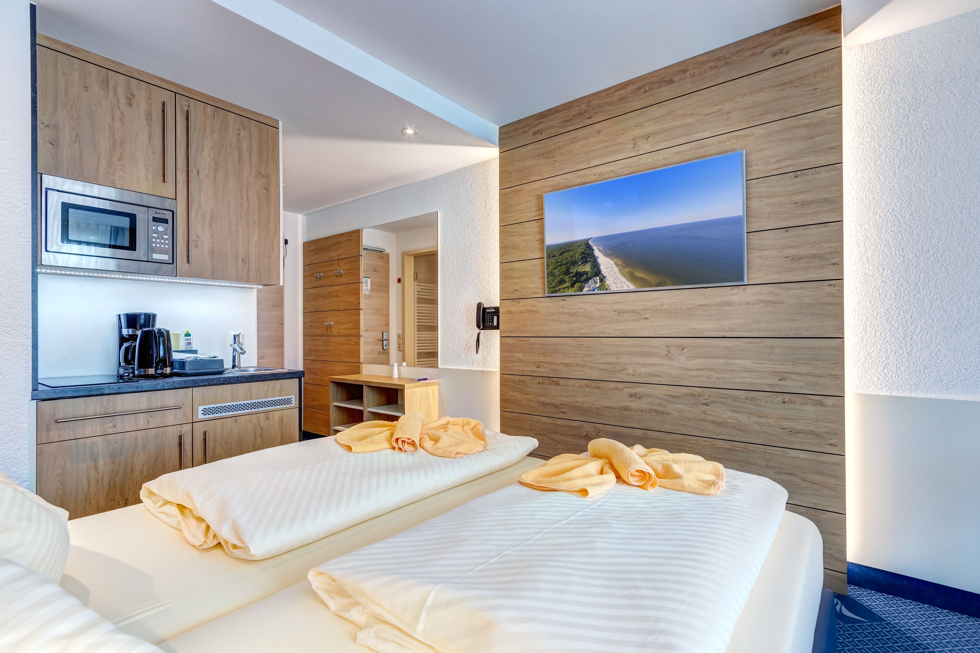 شقة - غرفة نوم واحدة - بشرفة | خزنة داخل الغرفة وأسرّة أطفال/رضّع (مجانًا) وواي فاي مجانًا