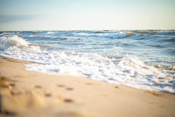 Beach nearby, free beach shuttle, beach towels