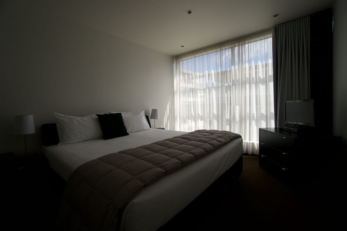 In-room safe, desk, soundproofing, iron/ironing board