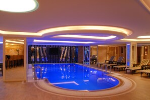 Indoor pool - Hotel Mosaic (Istanbul)