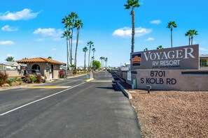 واجهة المنشأة