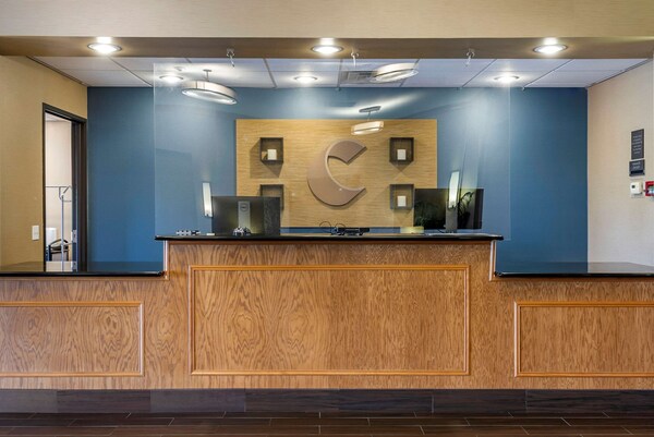 Comfort Inn & Suites Greenville I-70 - Illinois