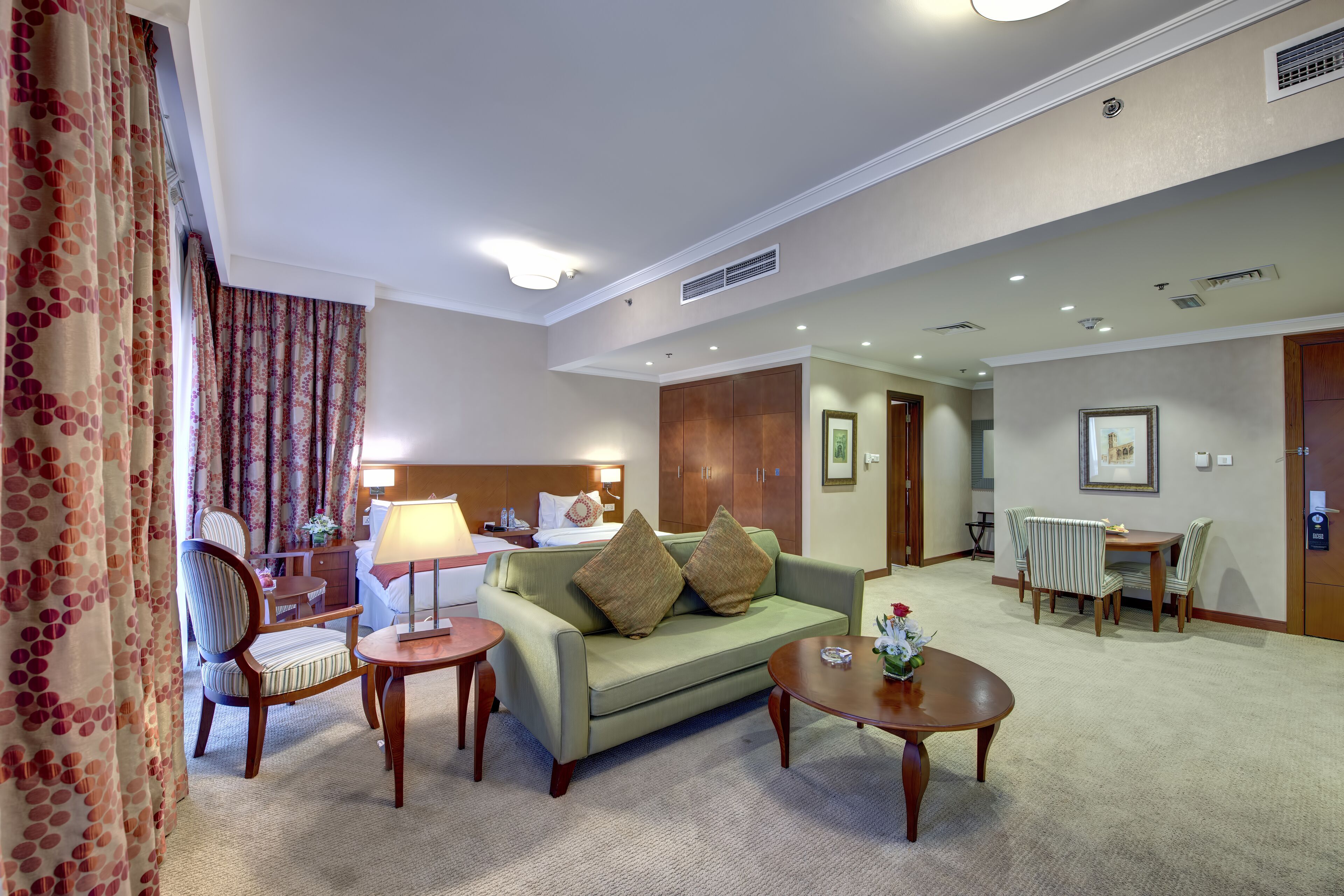 32-inch lcd tv with satellite channels, tv