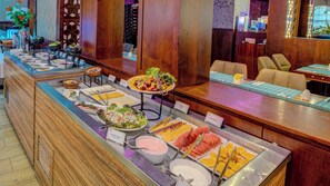 Daily buffet breakfast for a fee - Donatello Hotel (Dubai)