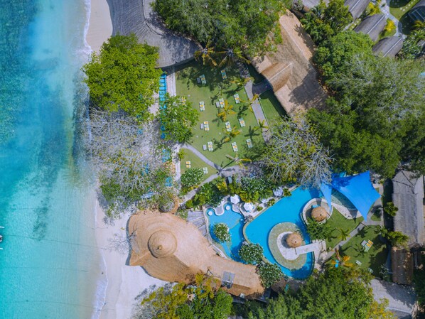 Children’s play area – outdoor - Hai Tide Beach Resort (Lembongan Island)