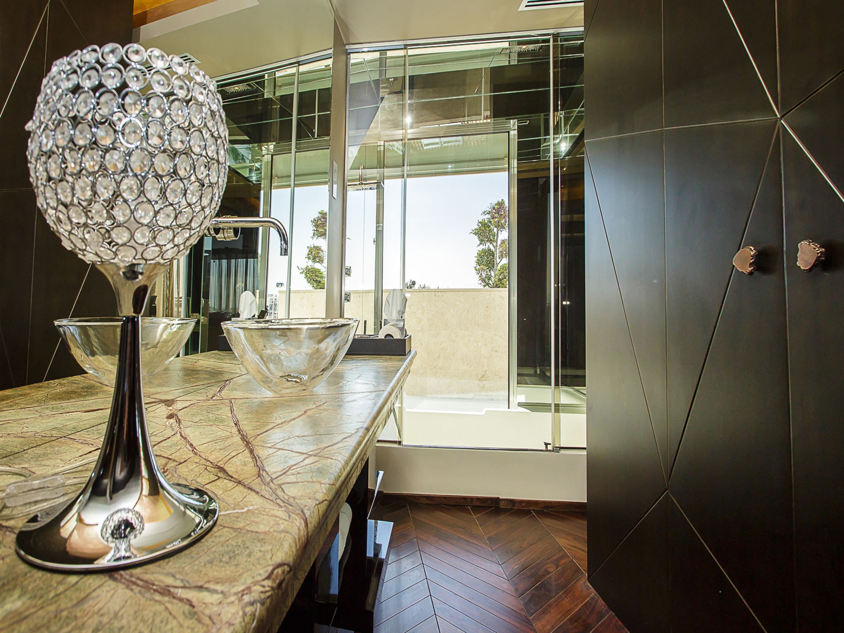 Luxury Suite (Junior, with steam bath)